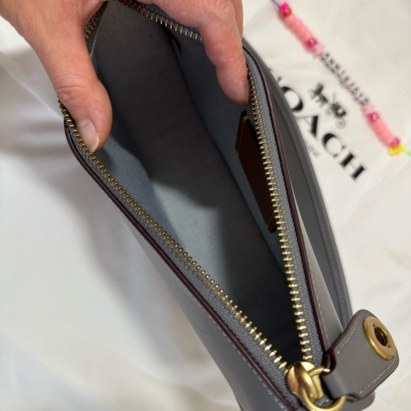 NEW w/o tags - Coach Swinger Bag Granite Gray (Regular Size Swinger) - Picture 6 of 6